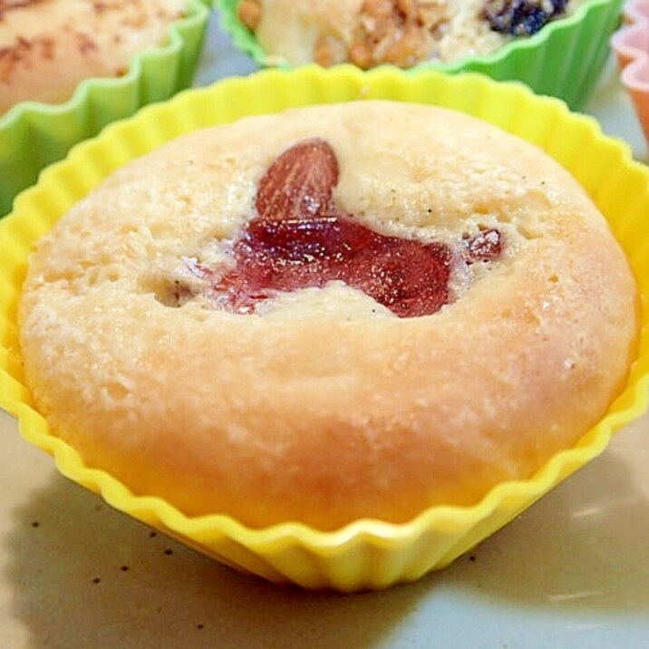 アーモンドと苺ジャムのカップケーキ レシピ 作り方 By ぷ みぃまま 楽天レシピ アーモンドと苺ジャムのカップケーキ レシピ 作り方 By ぷ みぃまま 楽天レシピ